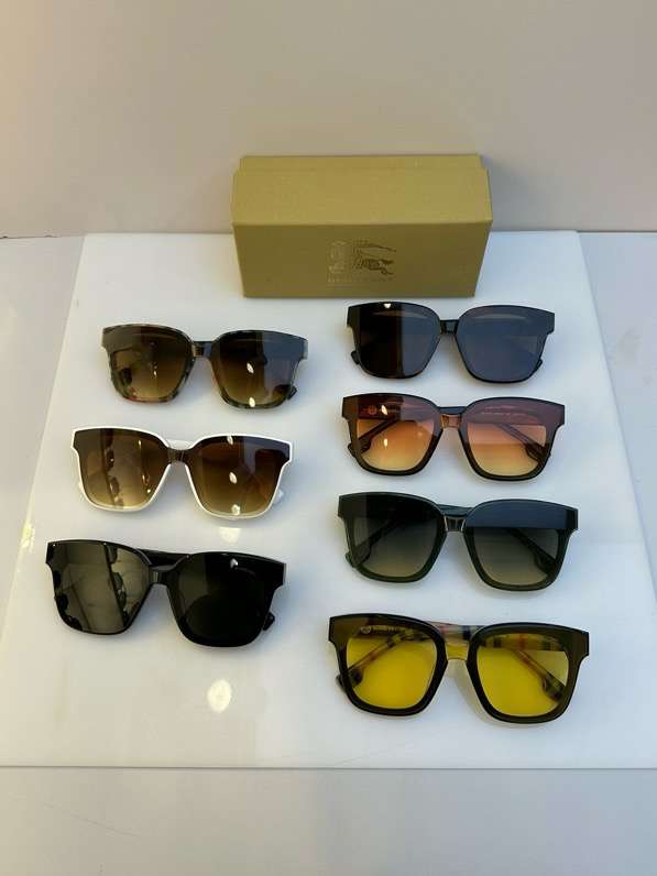 Picture of Burberry Sunglasses _SKUfw55481616fw